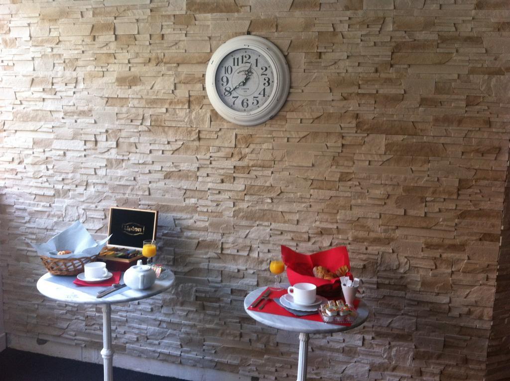 Le Monopole Hotel Реймс Екстериор снимка