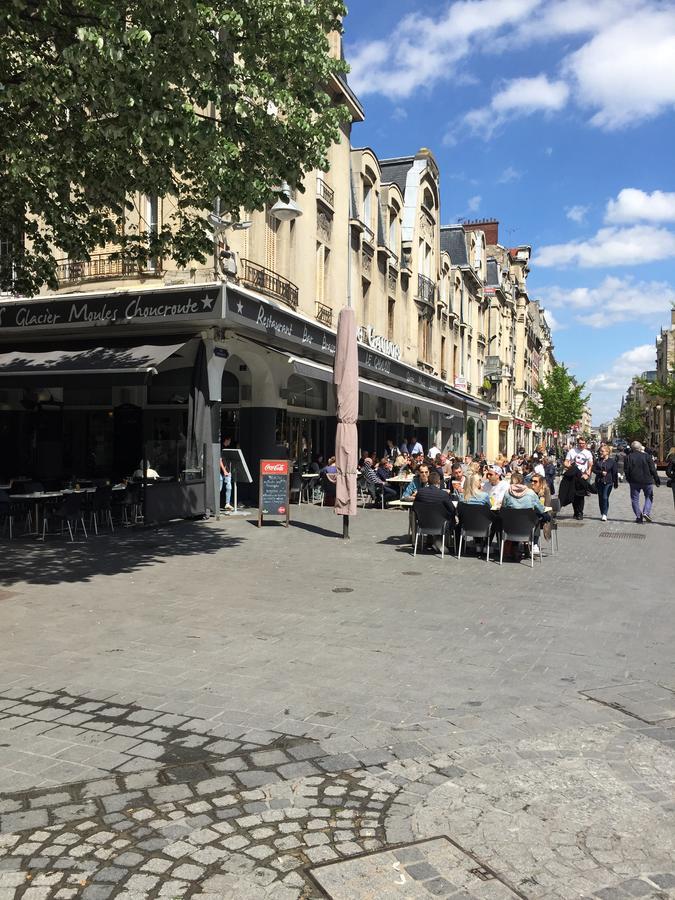 Le Monopole Hotel Реймс Екстериор снимка
